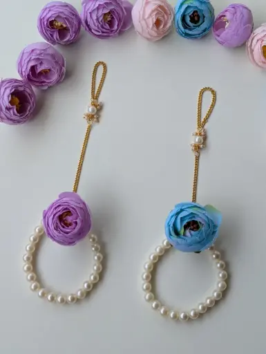 Elegant Dazzling Flower & Pearl  Bracelet Rakhi- Elevate Your Festive Look!